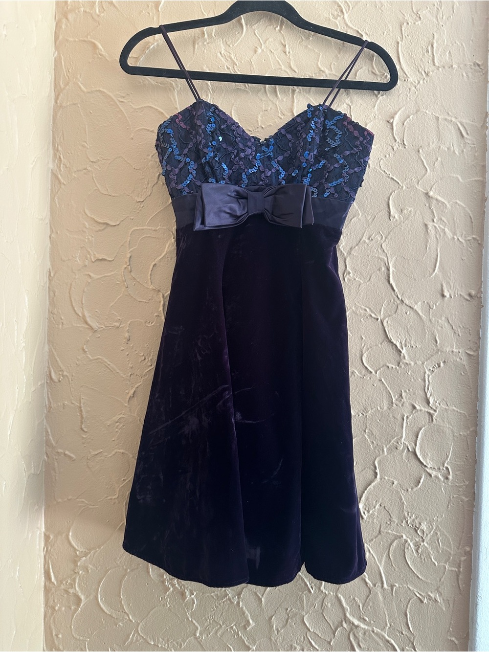De Laru Purple velvet and Sequin Dress kids size 3